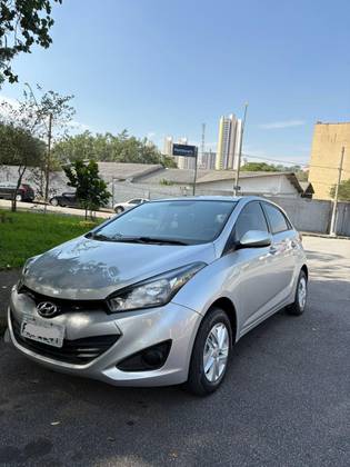 HYUNDAI HB20 1.6 COMFORT PLUS 16V FLEX 4P MANUAL HYUNDAI HB20 1.6 COMFORT PLUS 16V FLEX 4P MANUAL